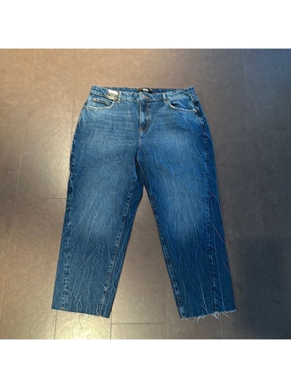 DENIM crops size 34